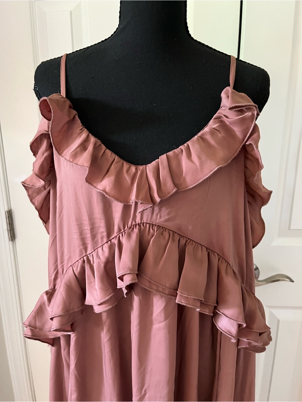 Old Navy Ruffle Trim Maxi Dress | NWT ⭐️ | Sz Large - Picture 3 of 10